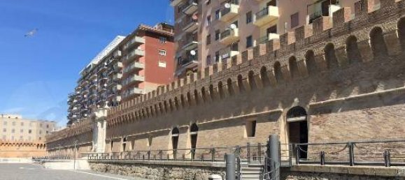1019m² Commercial property in Civitavecchia, Italy No. 93485 2