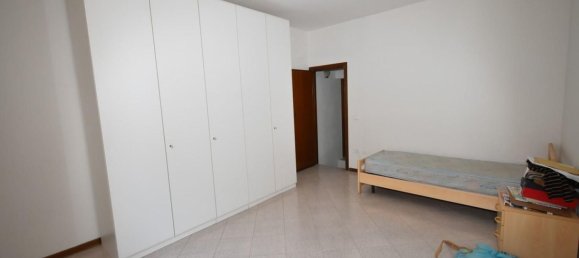 4غرفة منزل في San Giuliano Terme, Italy رقم 90477 5