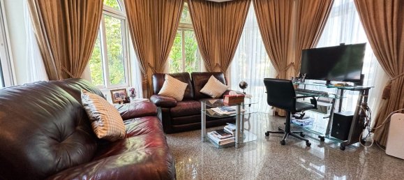 10 Schlafzimmer Cafe / Restaurant in Pattaya, Thailand, Nr. 5783 25