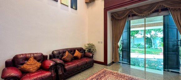 10 Schlafzimmer Cafe / Restaurant in Pattaya, Thailand, Nr. 5783 3