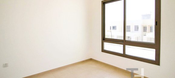 3 bedrooms Townhouse in Town Square, UAE No. 33279 6