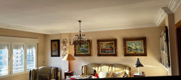 4 bedrooms Apartment in Granada, Spain No. 147706 2