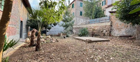 5-Zimmer Villa in Cave, Italy, Nr. 178942 3