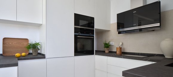 3 Schlafzimmer Villa in Marbella, Spain, Nr. 10058 7