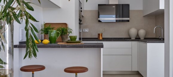 3 Schlafzimmer Villa in Marbella, Spain, Nr. 10058 8