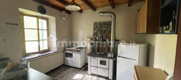 Casa de 3 dormitorios en Bardi, Italy No. 140639 11