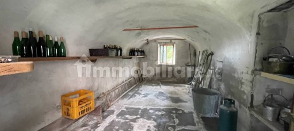 Casa de 3 dormitorios en Bardi, Italy No. 140639 18