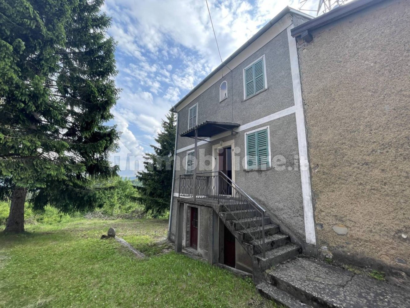 3 bedrooms House in Bardi, Italy No. 140639