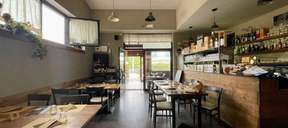  عقار تجاري في Sarzana, Italy 130متر مربع رقم 336875 8