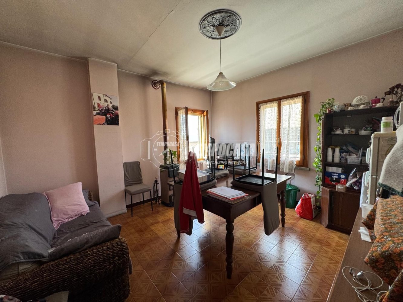 4 rooms House in Mirandola, Italy No. 348678