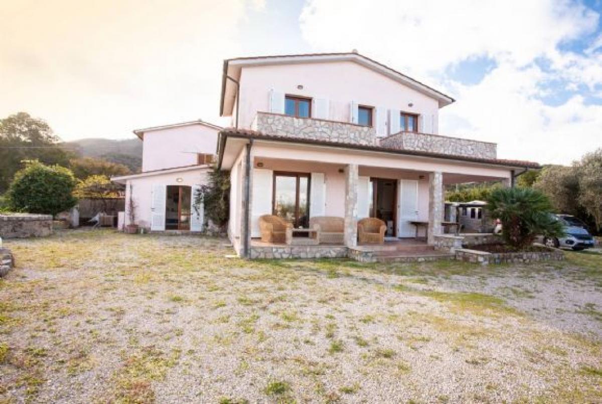 2 bedrooms Villa in Portoferraio, Italy No. 1058