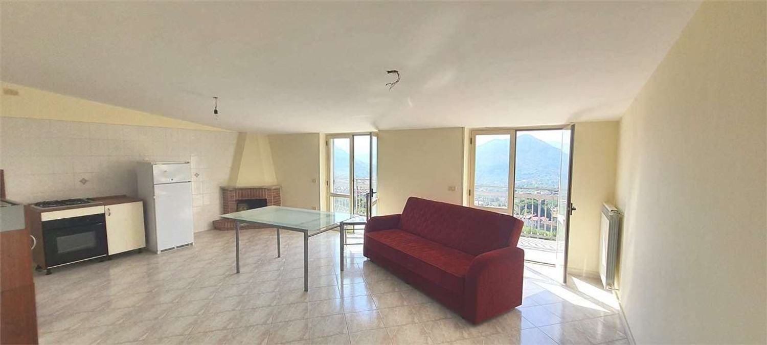 3 bedrooms Apartment in Bracigliano, Italy No. 344579