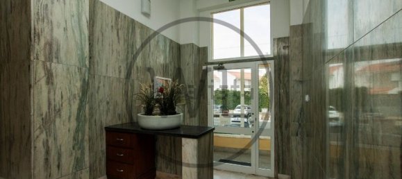 3 bedrooms Apartment in Cascais, Portugal No. 66978 22