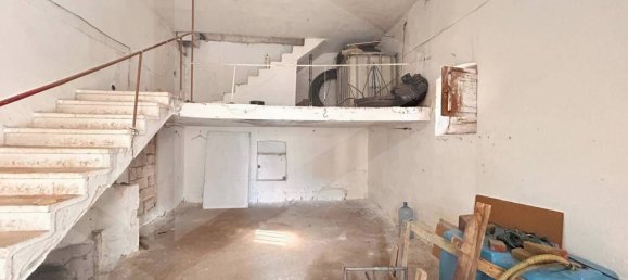 2-salle Maison à Bitetto, Italy No. 23047 8