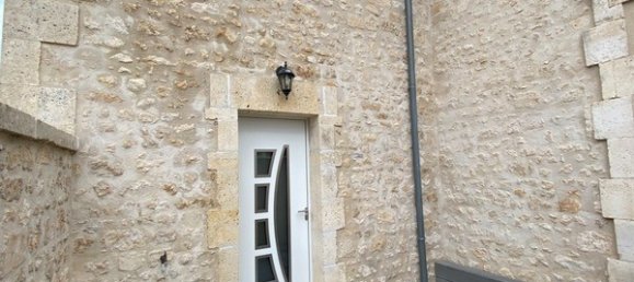 2 bedrooms Villa in Mornac, France No. 192572 8