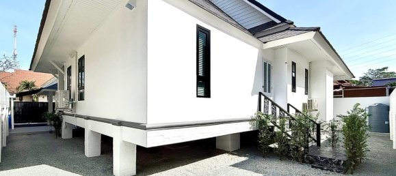 3 Schlafzimmer Villa in Pattaya, Thailand, Nr. 75015 3