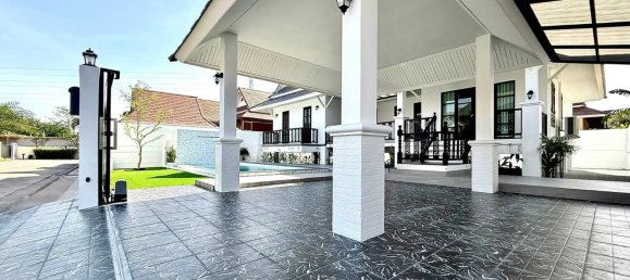 3 Schlafzimmer Villa in Pattaya, Thailand, Nr. 75015 6