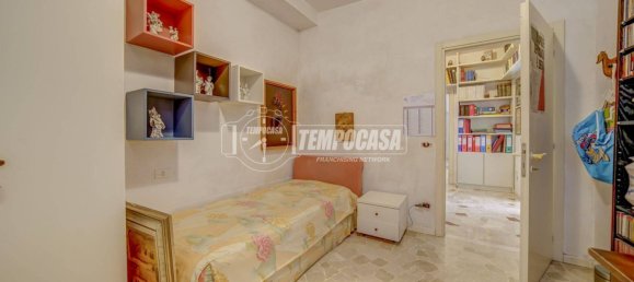 Apartamento T2 em Solbiate Arno, Italy N.º 302984 24