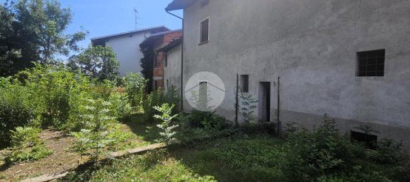 4 bedrooms House in Benna, Italy No. 263972 15
