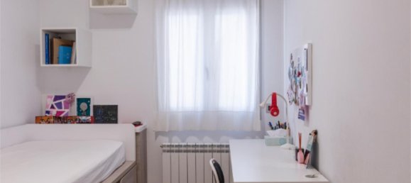 3 bedrooms Apartment in Lleida, Spain No. 189468 9