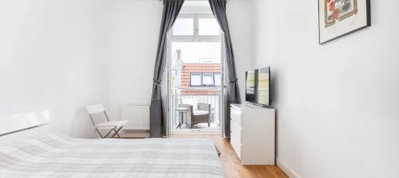 3 bedrooms Apartment in Prenzlauer Berg, Germany No. 282122 7