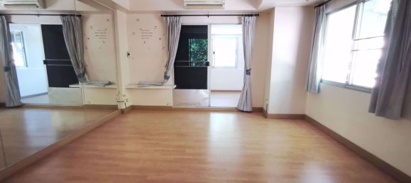 3 Schlafzimmer Haus in Wang Thonglang, Thailand, Nr. 9748 12