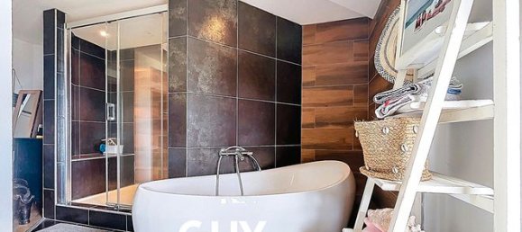 Casa de 4 dormitorios en Creches-sur-Saone, France No. 304248 12