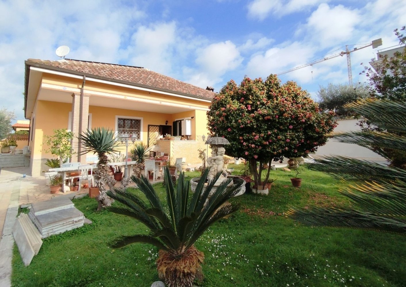 6-salle Villa à Pomezia, Italy No. 228146