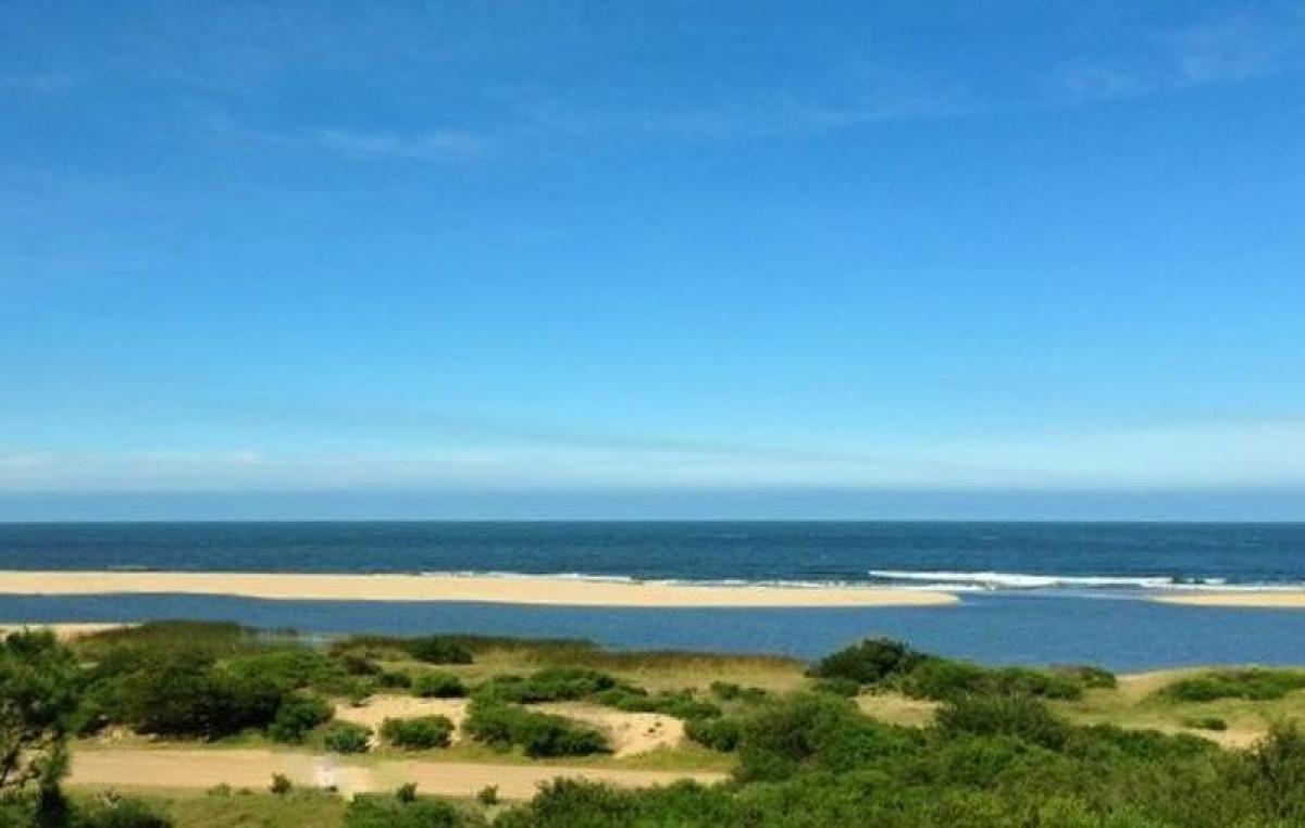  Land in Maldonado, Uruguay No. 15140