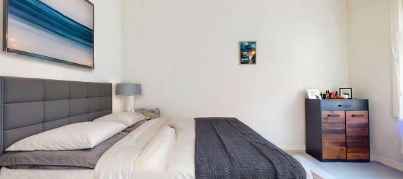 Квартира с 3 спальнями в Франкфурт на Майне, Германия № 275103 3