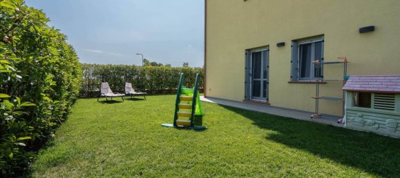 2 bedrooms Apartment in Felino, Italy No. 355037 17