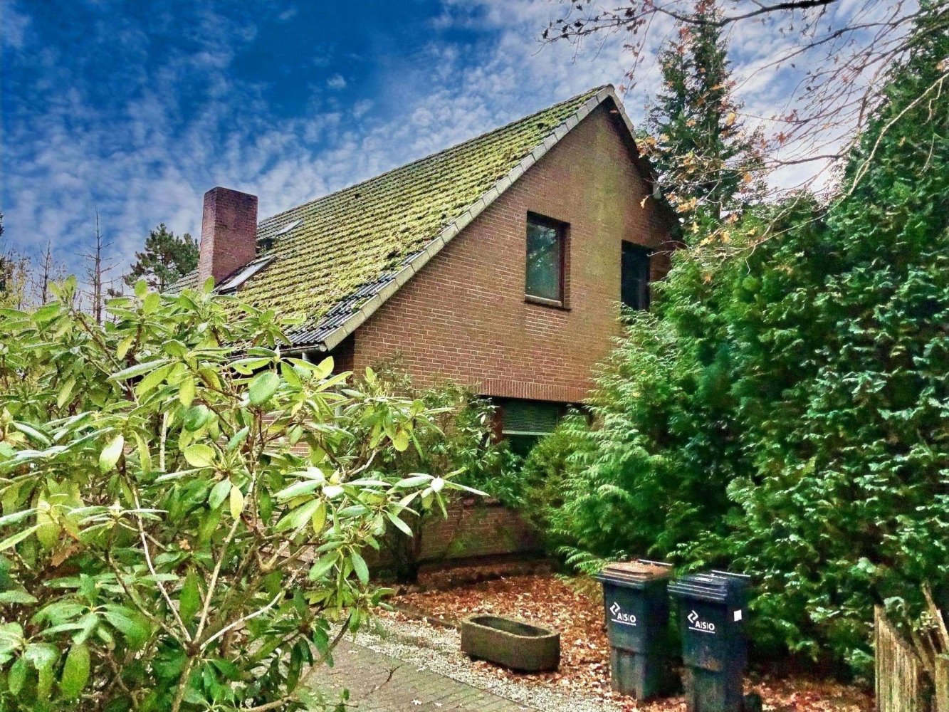 5 rooms House in Osterholz, Germany No. 127984