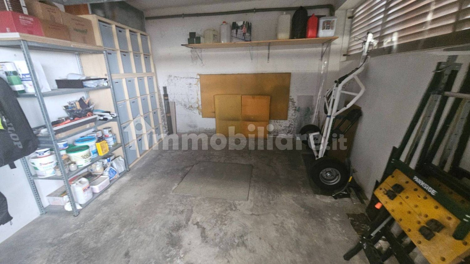 Garage in Ariccia, Italy 15m², Nr. 323992