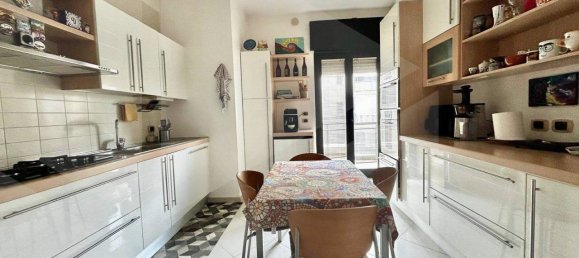 4-Zimmer Wohnung in Bitritto, Italy, Nr. 18682 11