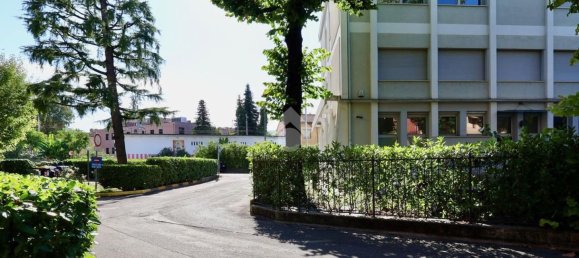 3 bedrooms Apartment in Reggio Emilia, Italy No. 333267 36