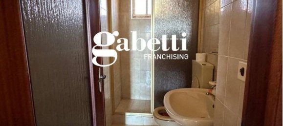 4 bedrooms House in Asti, Italy No. 278680 8