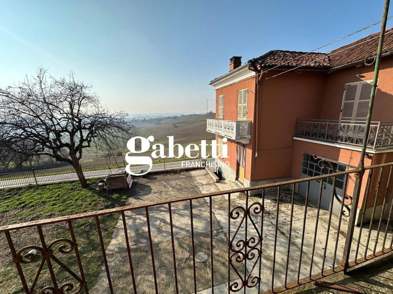 4 bedrooms House in Asti, Italy No. 278680