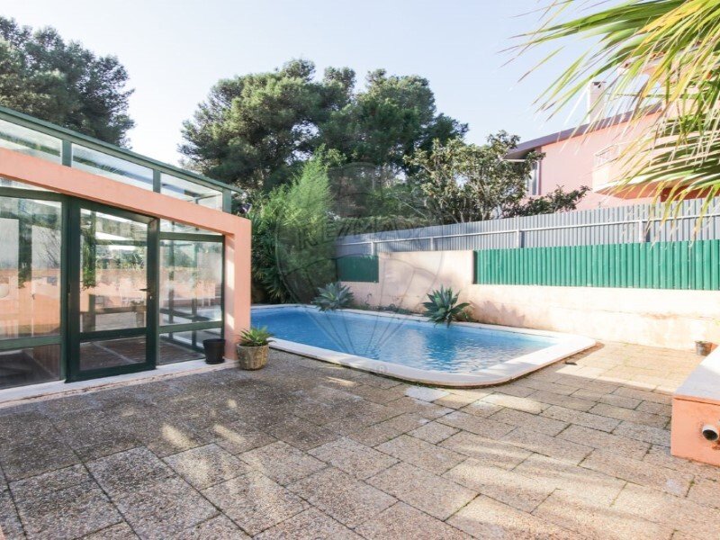 5 bedrooms House in Cascais, Portugal No. 144631