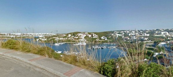 4 Schlafzimmer Grundstück in Mahon, Spain, Nr. 1145 8