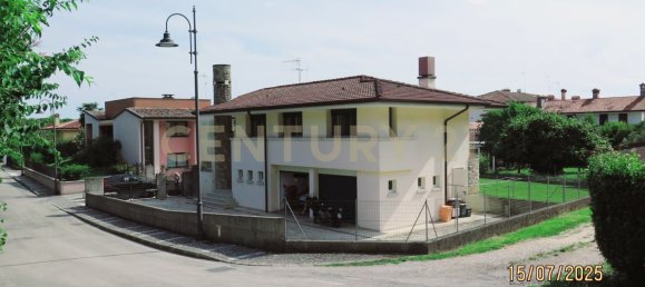 4 bedrooms Villa in Gorizia, Italy No. 294699 12