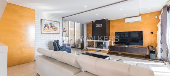 6 bedrooms House in Sant Boi de Llobregat, Spain No. 182754 5