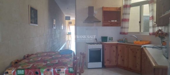 3 غرف نوم شقة في Marsalforn, Malta رقم 6090 6