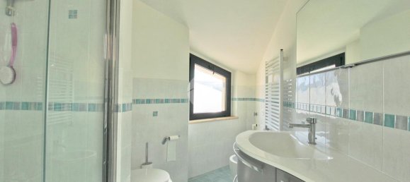 4-Zimmer Wohnung in Roseto degli Abruzzi, Italy, Nr. 3113 56