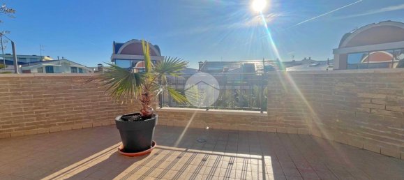 4-Zimmer Wohnung in Roseto degli Abruzzi, Italy, Nr. 3113 27