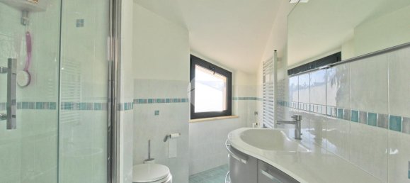 4-Zimmer Wohnung in Roseto degli Abruzzi, Italy, Nr. 3113 55