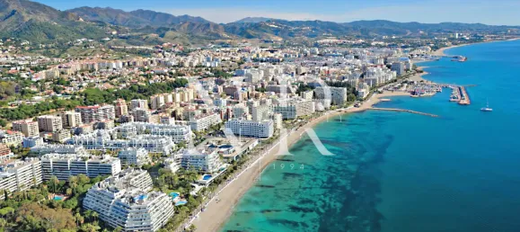 6 bedrooms Villa in Marbella, Spain No. 92121 77