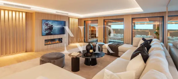 6 bedrooms Villa in Marbella, Spain No. 92121 57