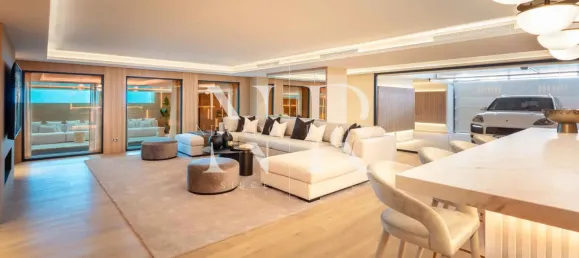 6 bedrooms Villa in Marbella, Spain No. 92121 59