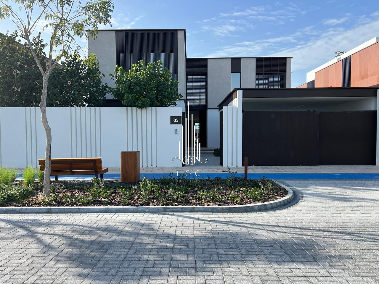 4 bedrooms Villa in Saadiyat Island, UAE No. 95381