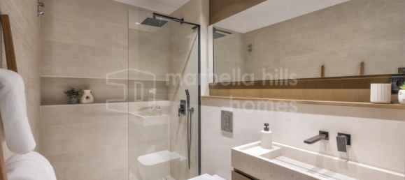 3 Schlafzimmer Penthouse in Marbella, Spain, Nr. 130537 16